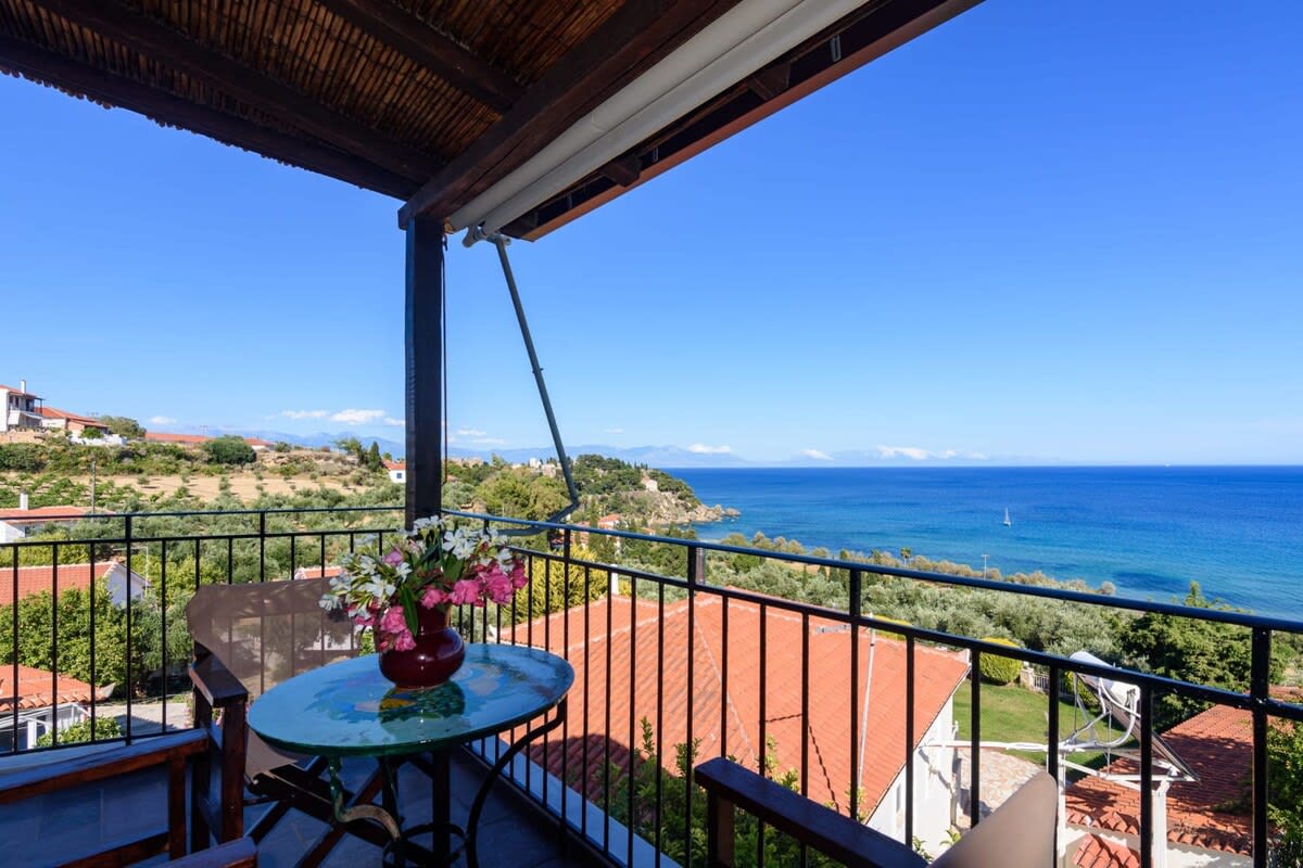 Eros home, panoramic sea view, perfect location
