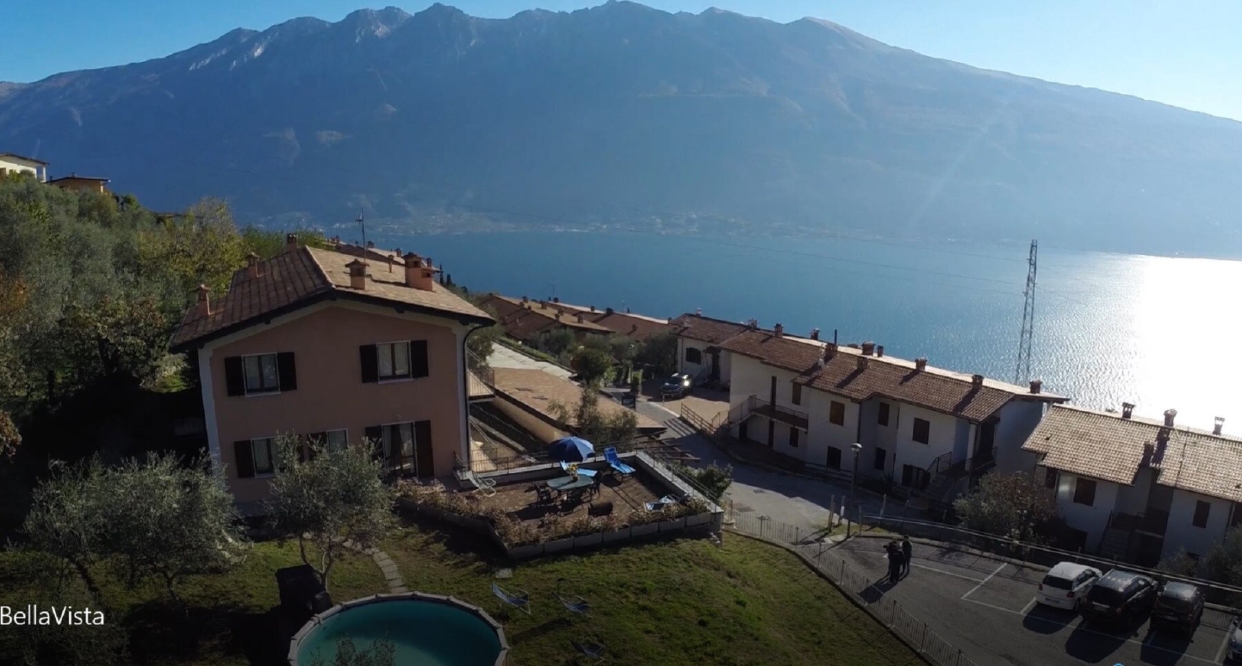 spacious apartment in Tignale with lake view
