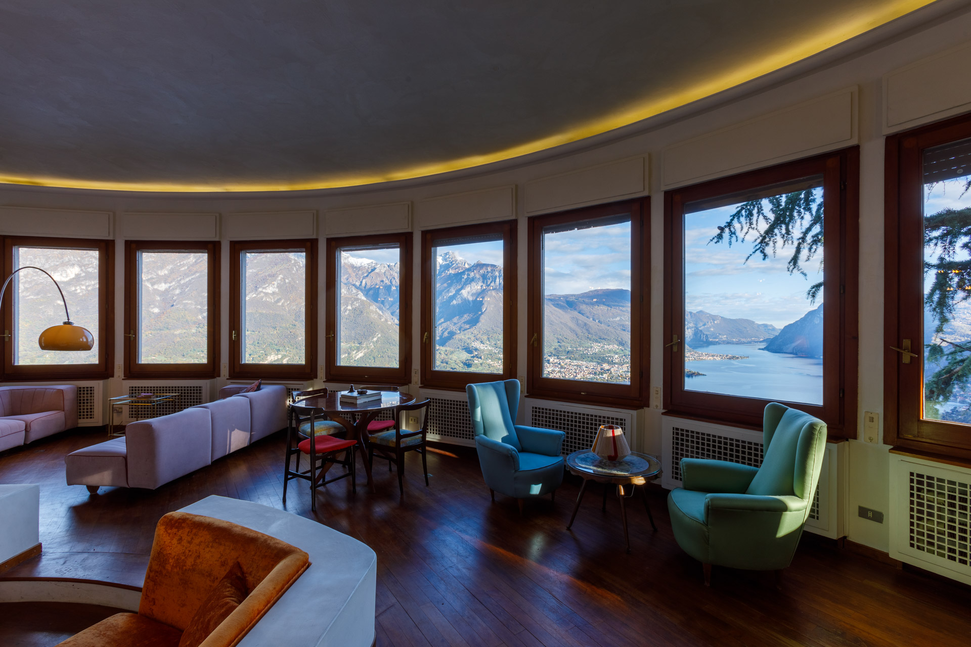 Spectacular Mid-century Villa With Astonishing Views Of Lake Como