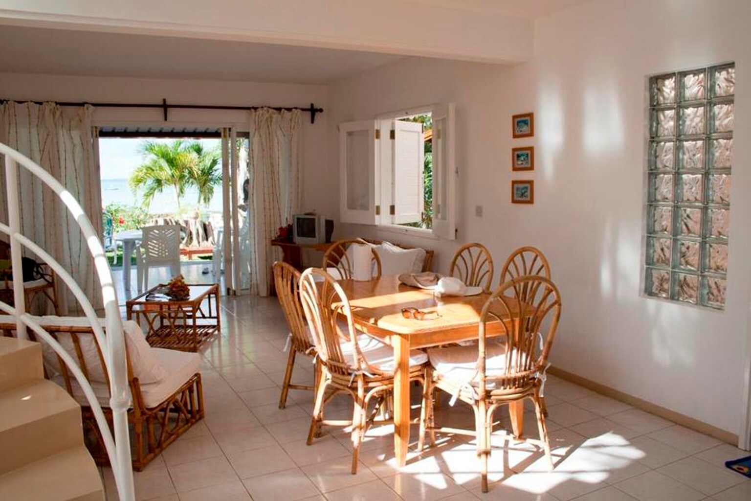 Relax in Mauritius - Private villa with family & friends! - by feelluxuryholiday