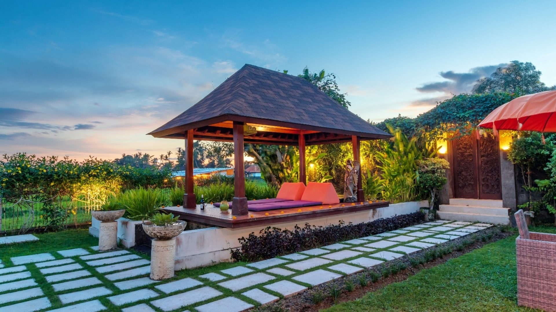 Airy 7BR Villa with Amazing Hot Tub & Pool, Bali Villa 2234