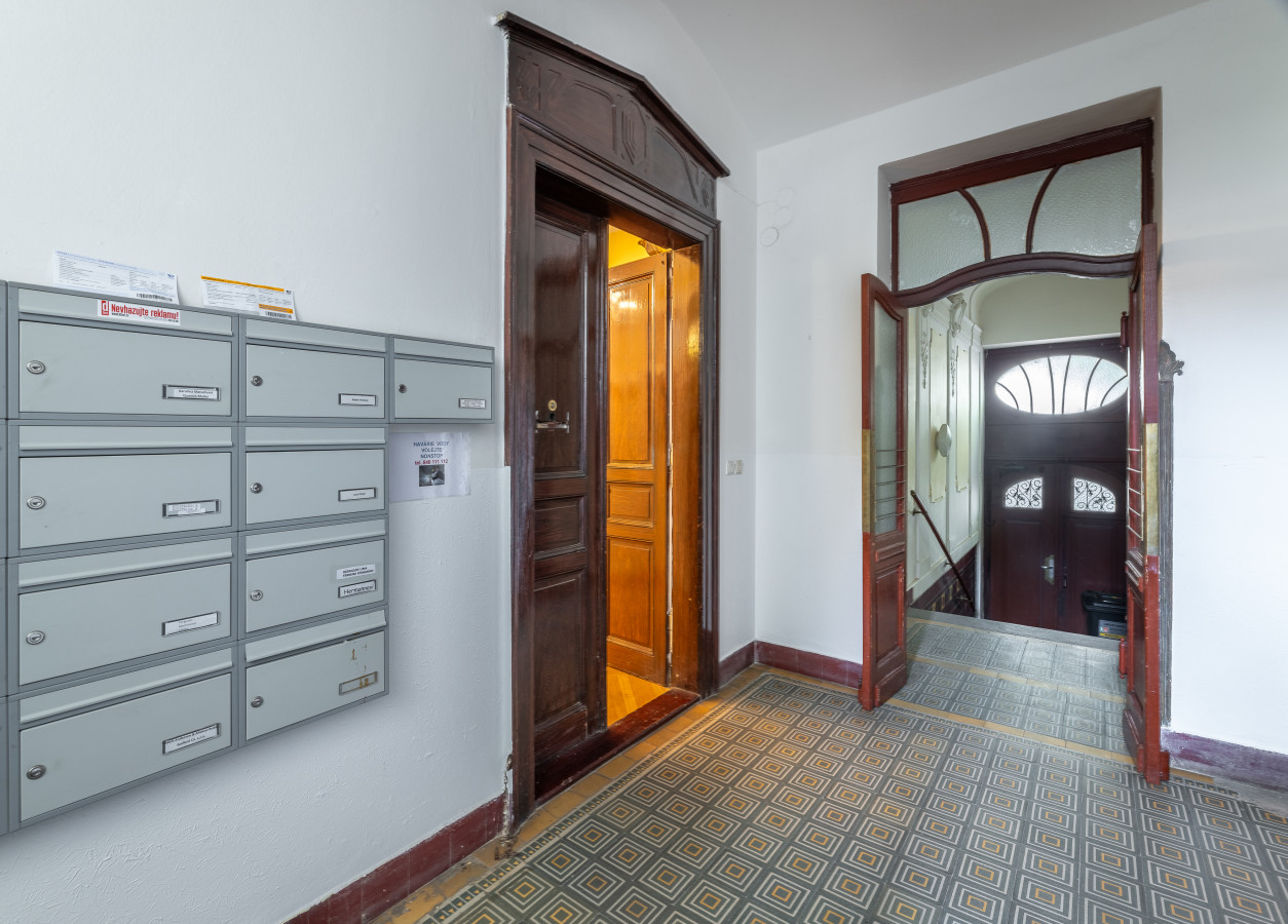 Historic Apartment close to Ludmila Cathedral