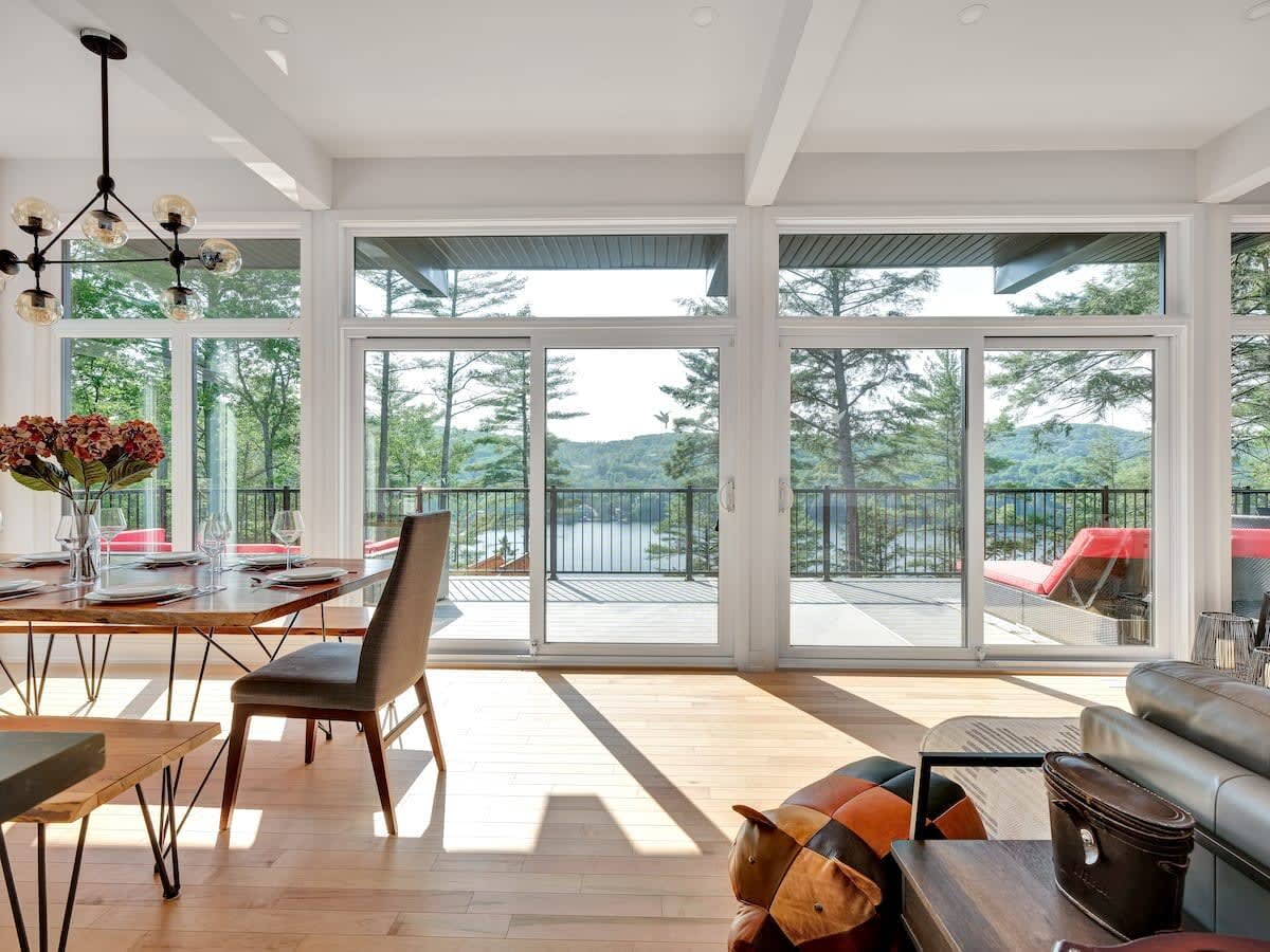 The Eyrie: Sweeping views waterfront sunlit escape