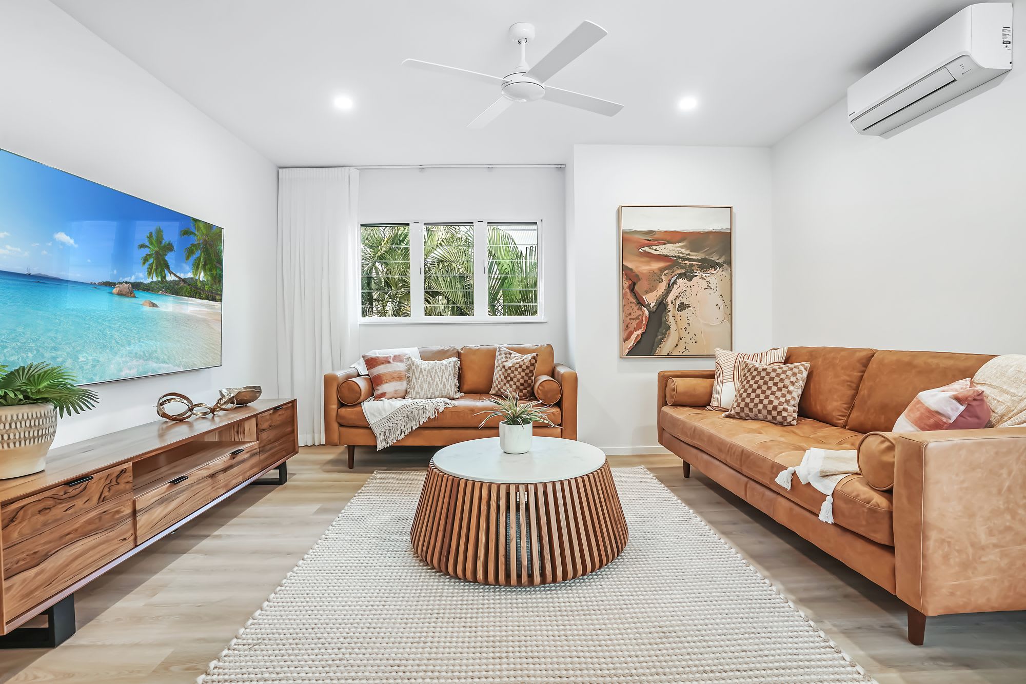 The Santana Collection ONE - Luxury Accomodation in the heart of Palm Cove