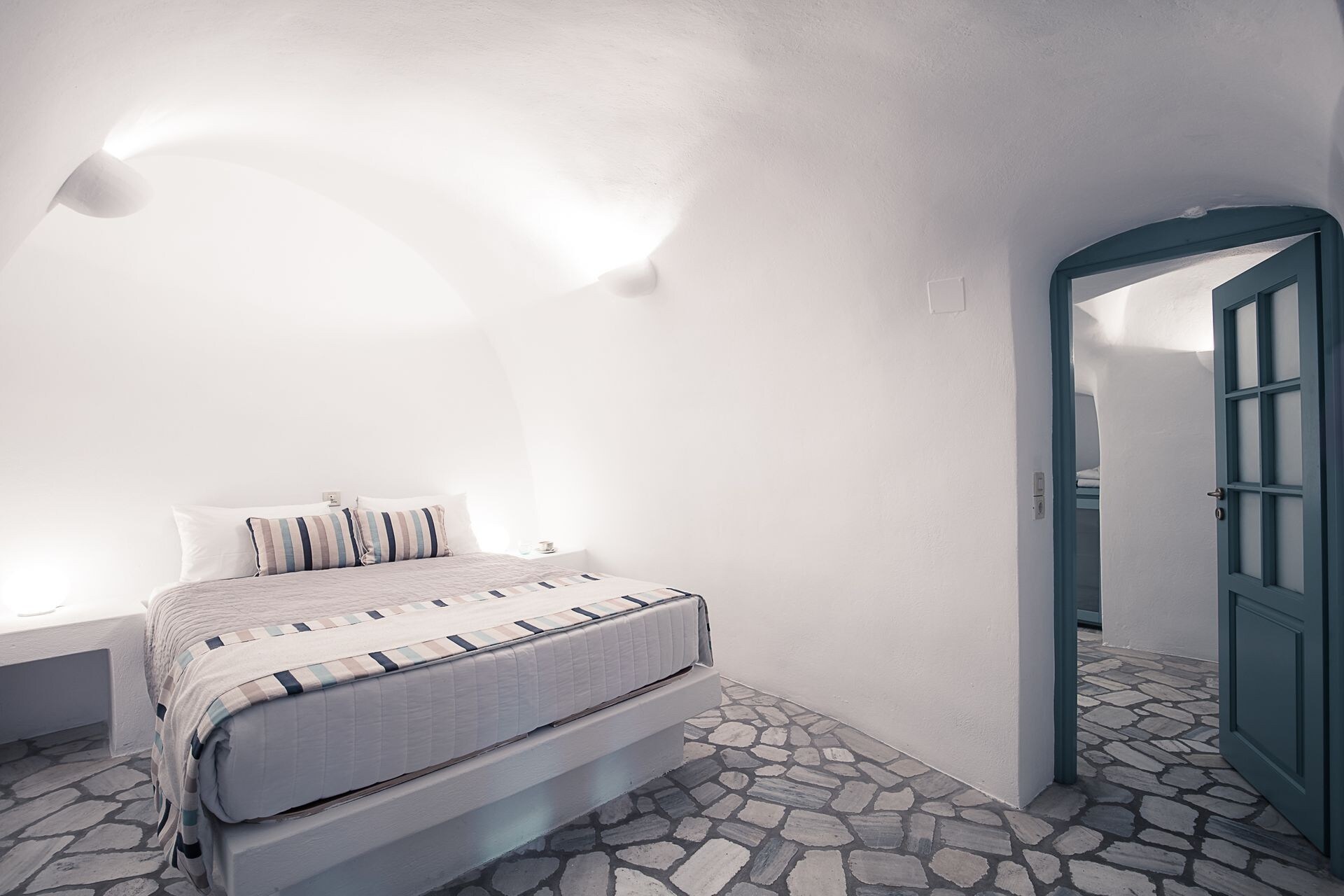 Villa with Private Plunge Pool LMPH | Imerovigli | Santorini