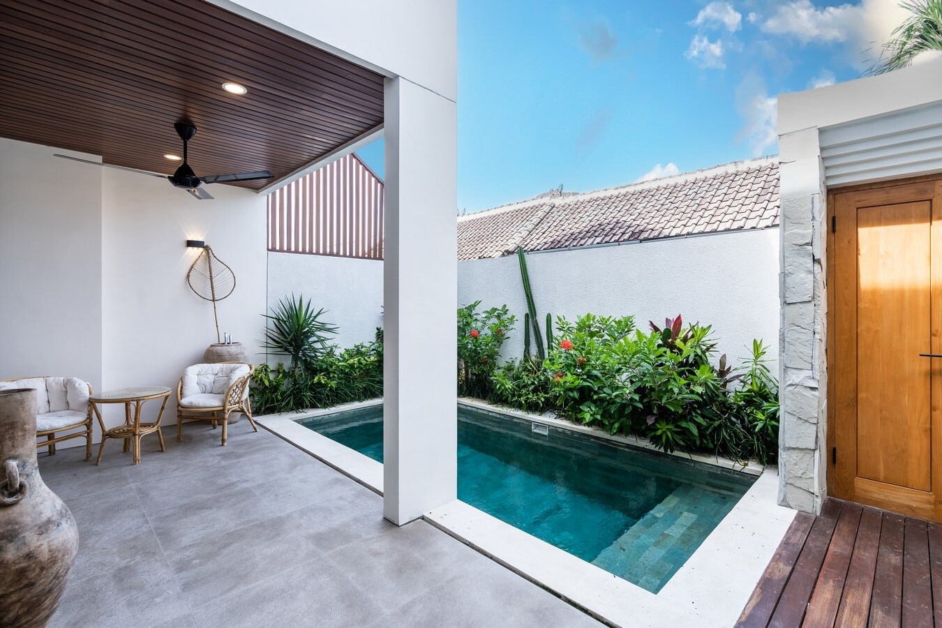 2BR Beachwalk Modern Villa with Pool in Canggu